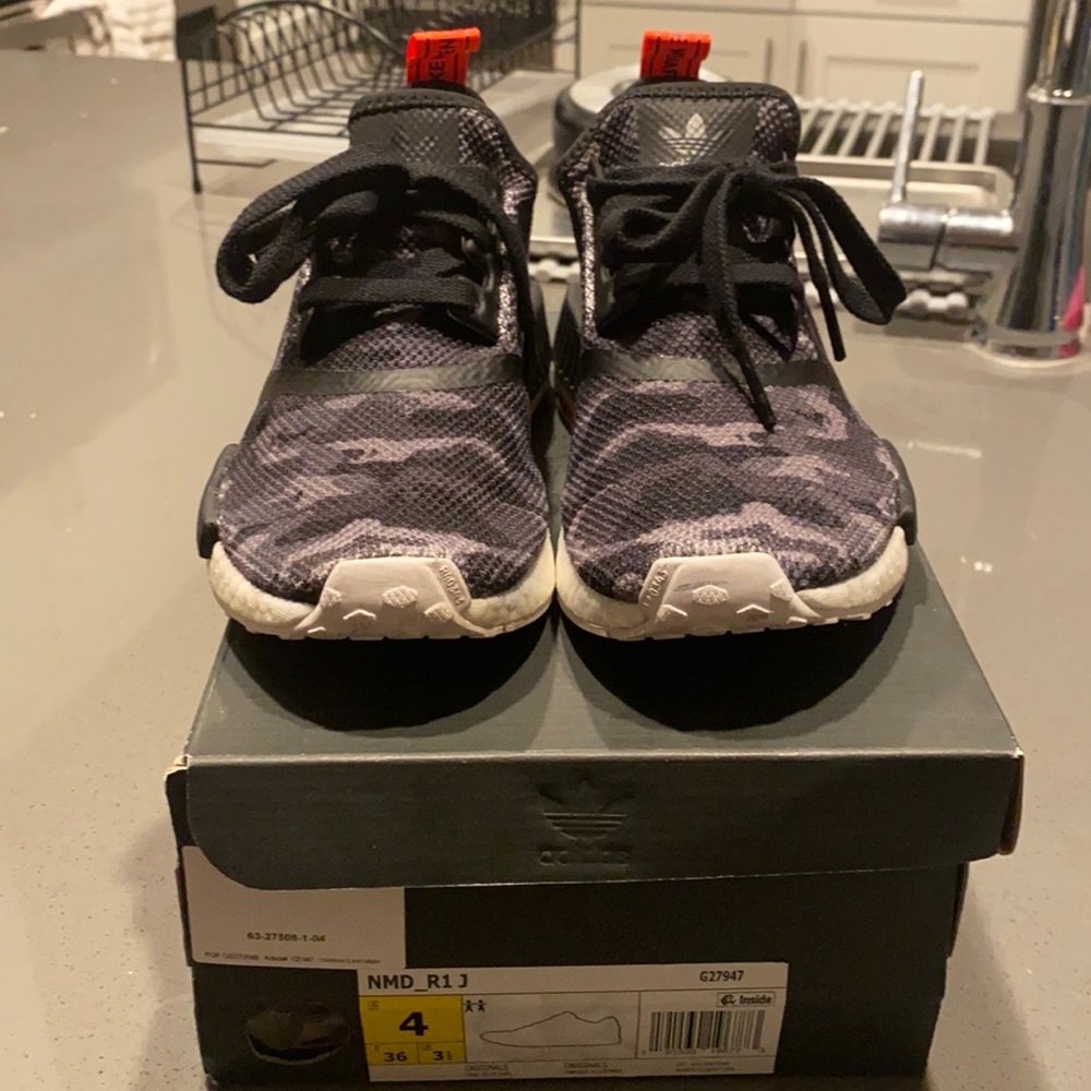 COPY - Adidas nmd r1